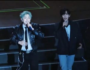 颜人中/王赫野《骂醒我 (Live)》｜一柔一刚，唱碎爱情里的拧巴-无损音乐磁场